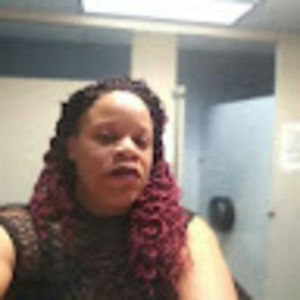 Meet your Posher, Stacey